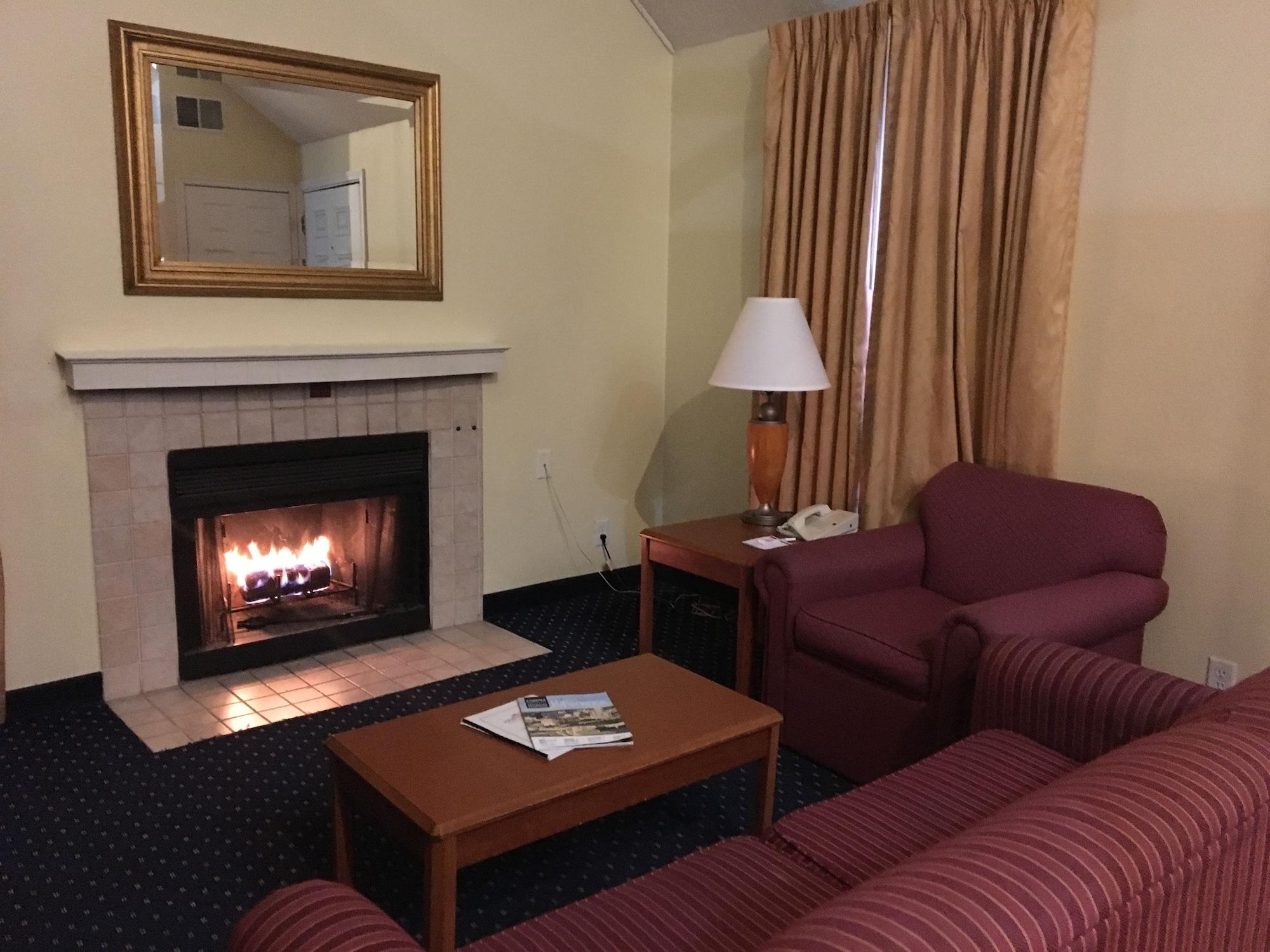Affordable Suites Of America Grand Rapids Kentwood Екстериор снимка