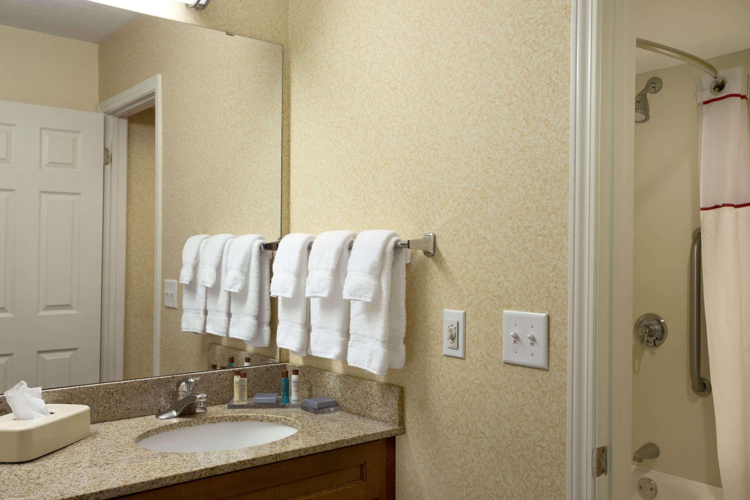 Affordable Suites Of America Grand Rapids Kentwood Екстериор снимка