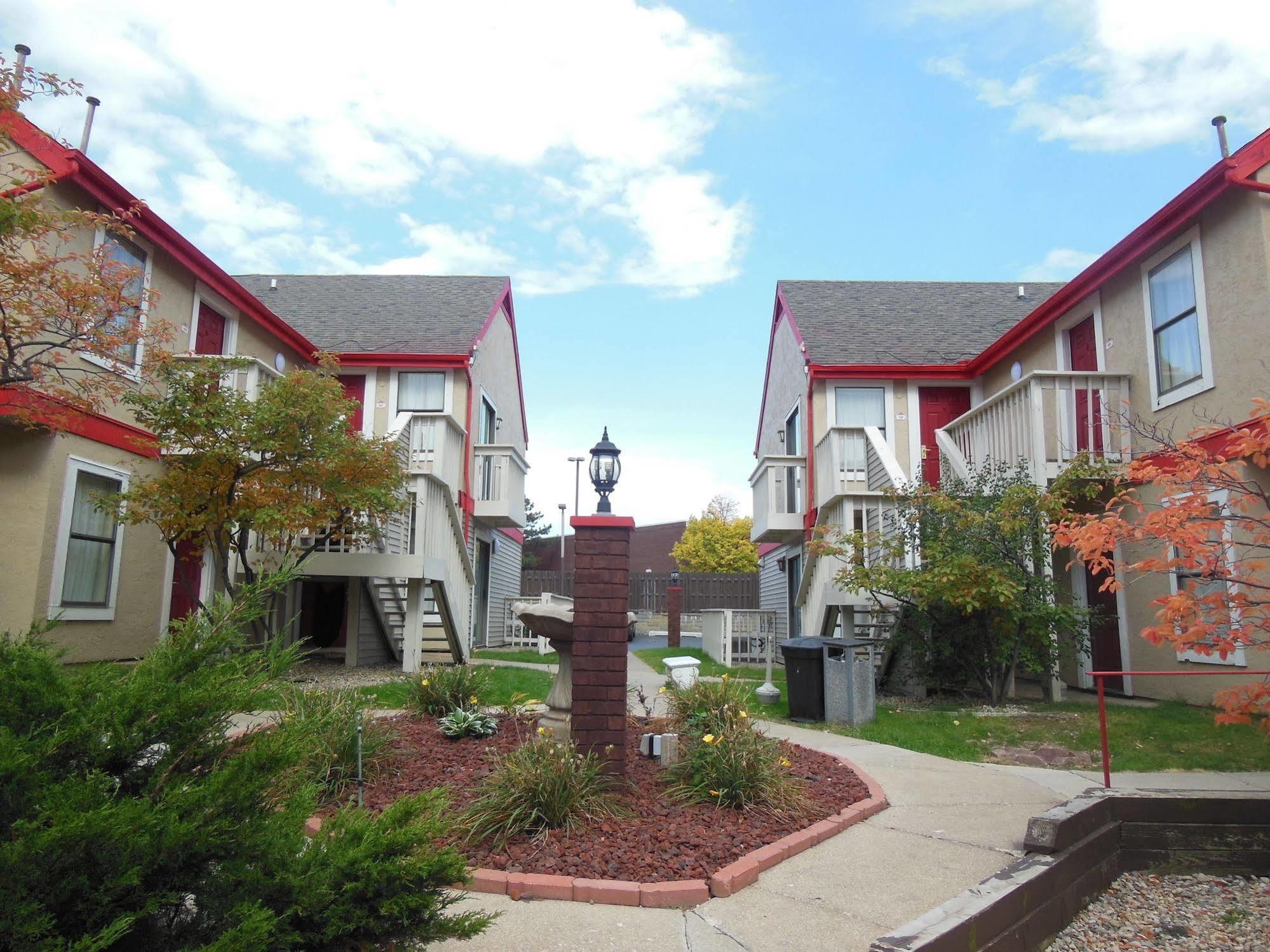 Affordable Suites Of America Grand Rapids Kentwood Екстериор снимка