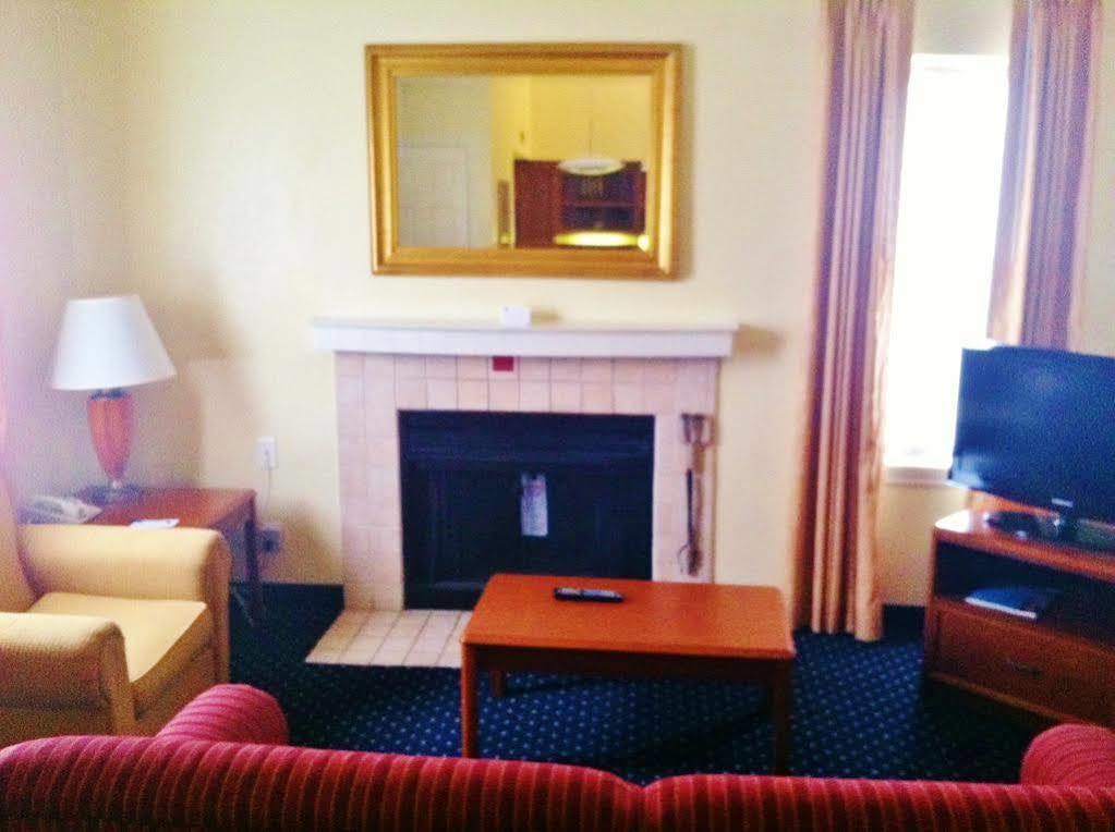 Affordable Suites Of America Grand Rapids Kentwood Екстериор снимка